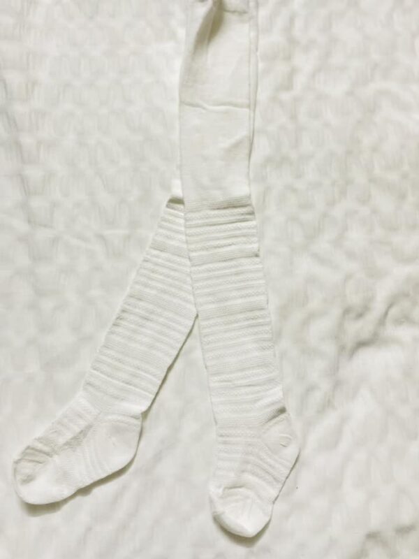 white Leggings