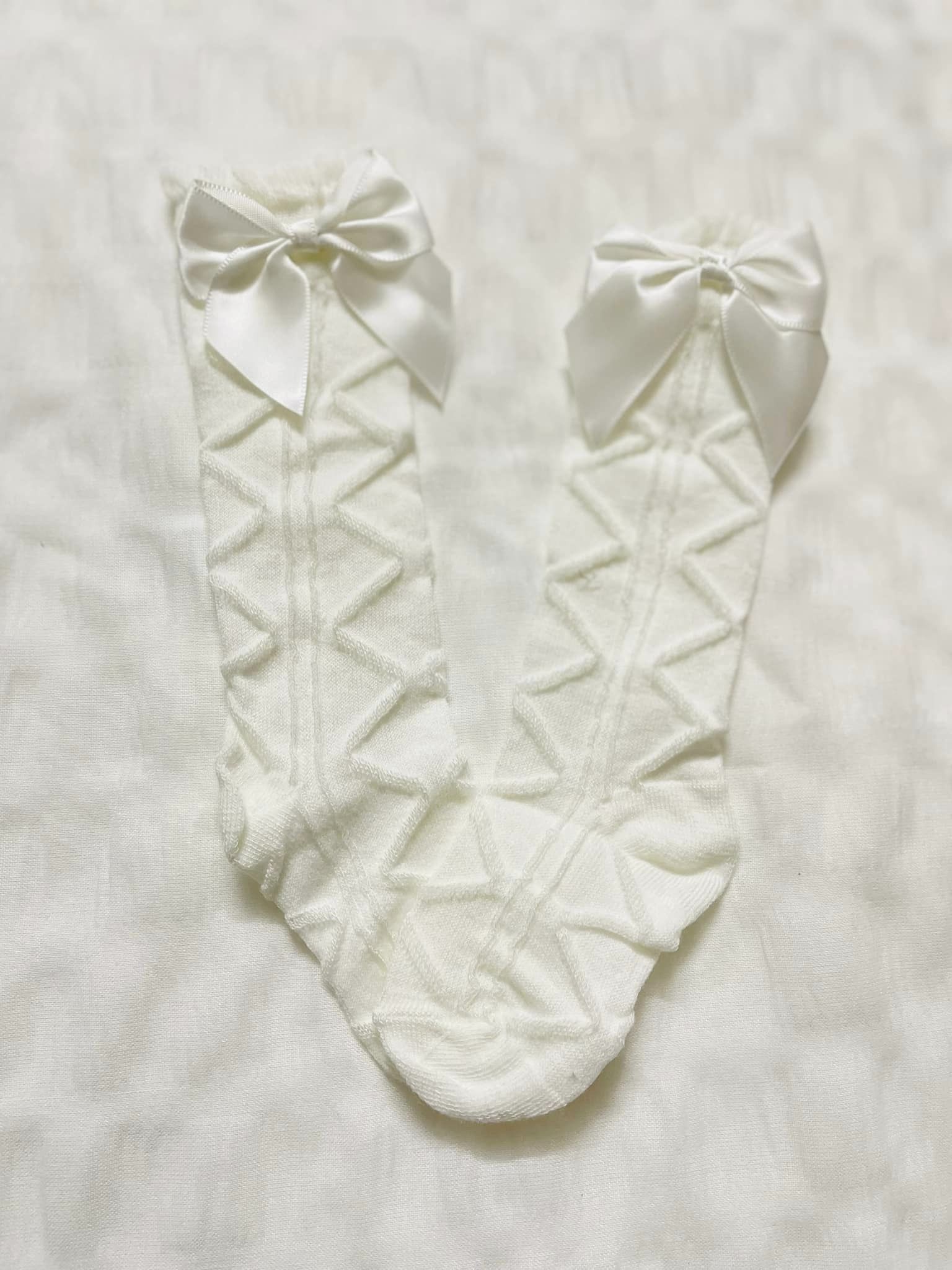 Bow Decor Socks